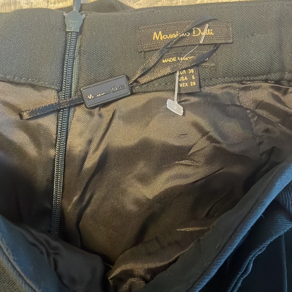 - Massimo Dutti Skirt - Picture 2 of 3